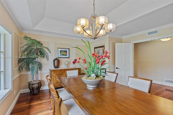 Chandelier, Dining room, Interior, Wood Texture Flooring