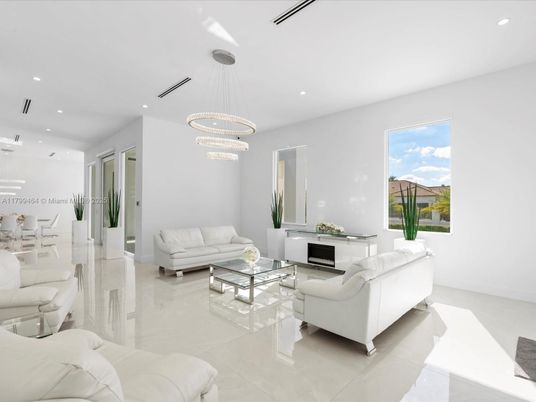 Chandelier, Interior, Living room, Pendant Lights, Recessed Lighting