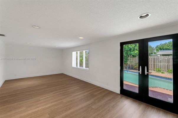 Empty room, Interior, Recessed Lighting, Wood Texture Flooring