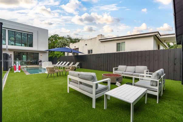 Backyard, Exterior, Pool