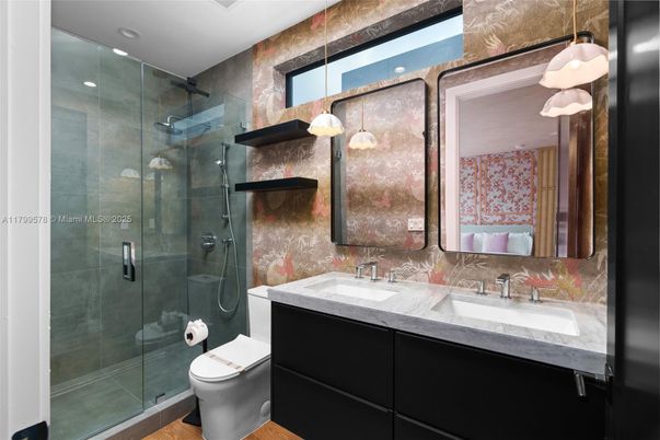Bathroom, Glass Shower, Interior, Pendant Lights, Recessed Lighting