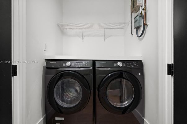 Interior, Utility Closets, Washer
