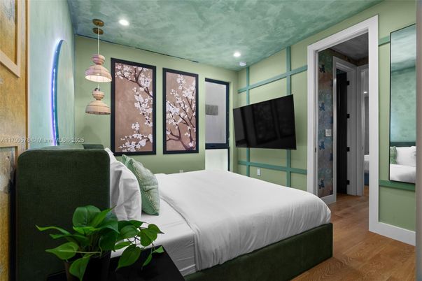 Bedroom, Interior, Pendant Lights, Recessed Lighting, Wood Texture Flooring