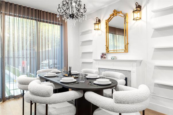 Chandelier, Dining room, Fireplace, Interior, Wood Texture Flooring