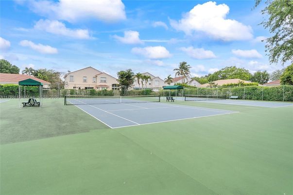 Exterior, Tennis Courts