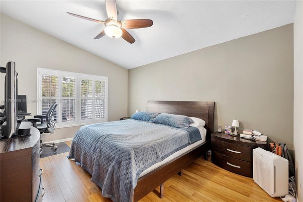 Bedroom, Home Office, Interior, Wood Texture Flooring