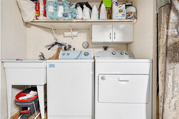 Interior, Utility Closets, Washer