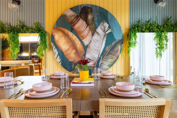 Dining room, Exterior, Interior