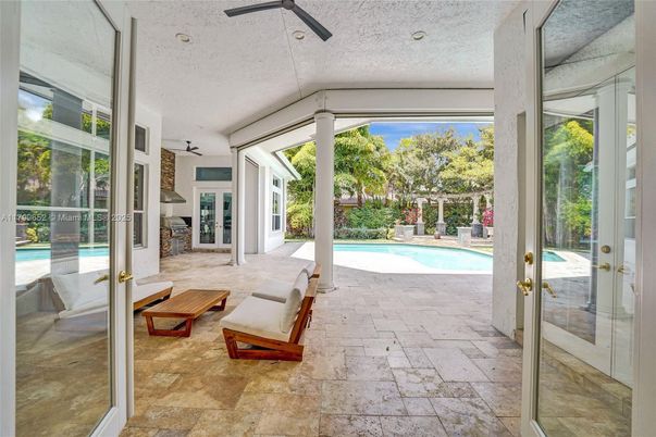 Interior, Pool, Sun Room