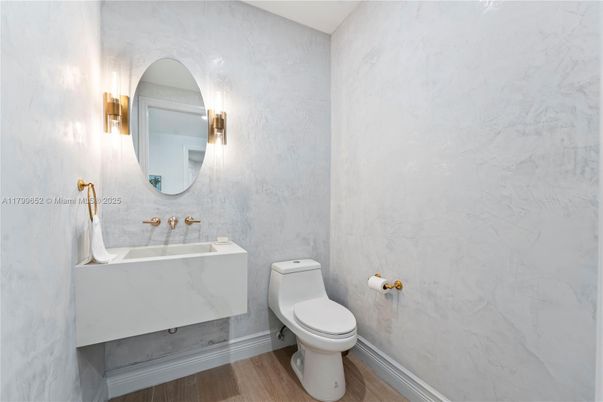 Bathroom, Interior, Wood Texture Flooring