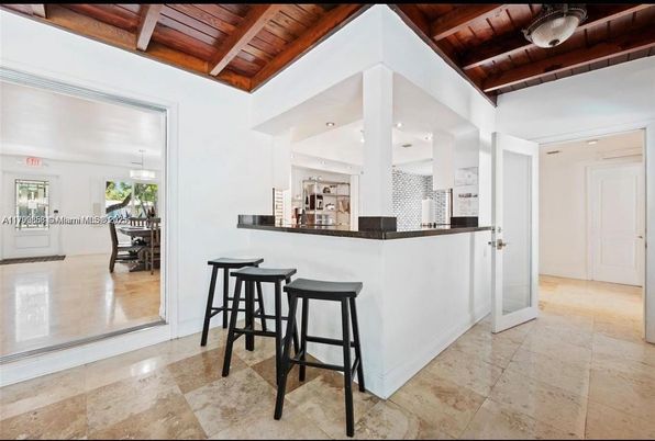 Interior, Kitchen, Pendant Lights, Wooden Beams, Wooden Ceilings