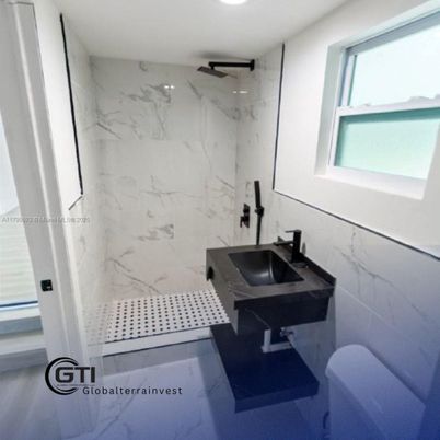 Bathroom, Interior, Marble Walls