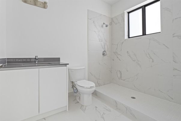 Bathroom, Interior, Marble, Marble Walls