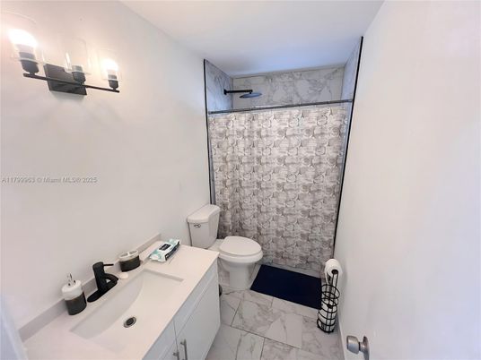 Bathroom, Interior, Marble, Marble Walls
