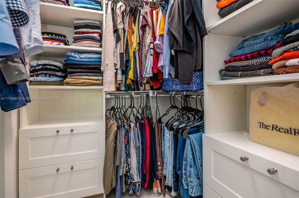 Interior, Walk-in Closets
