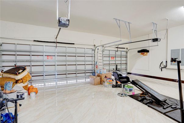 Garage, Interior, Marble