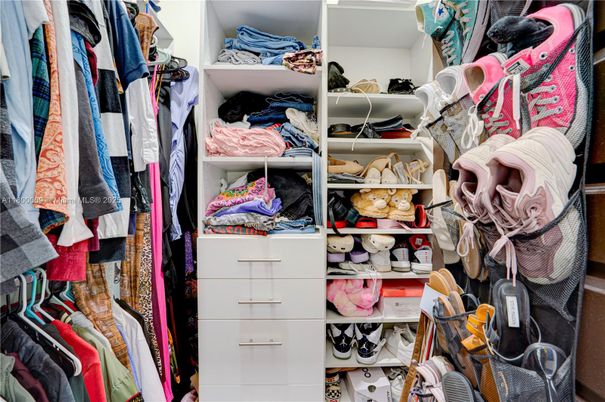 Interior, Walk-in Closets