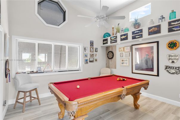 Billiard Table, Game Room, Interior, Wood Texture Flooring