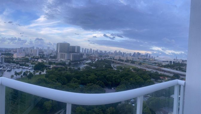 Exterior, Other, Skyline