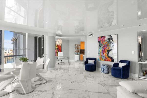 Chandelier, Dining room, Interior, Marble, Pendant Lights, Recessed Lighting