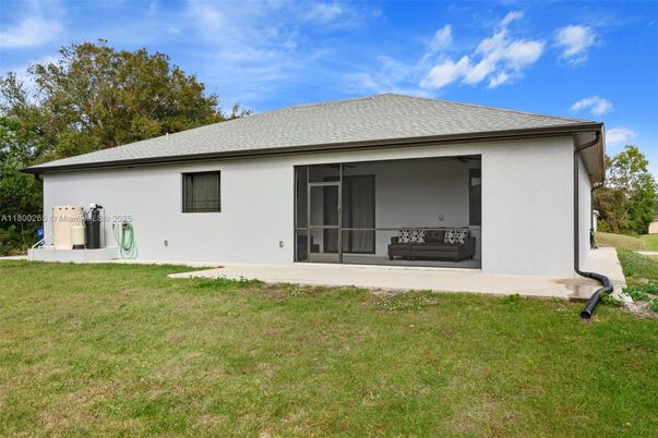 Backyard, Exterior