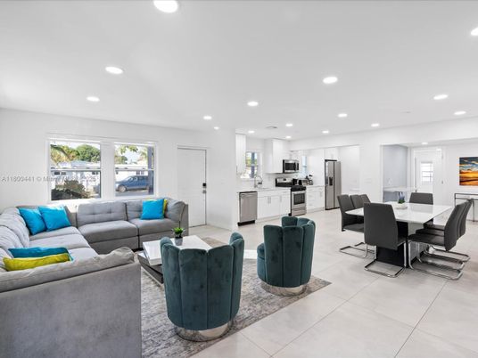 Dining room, Interior, Kitchen, Living room, Recessed Lighting, Stainless Steel Appliances