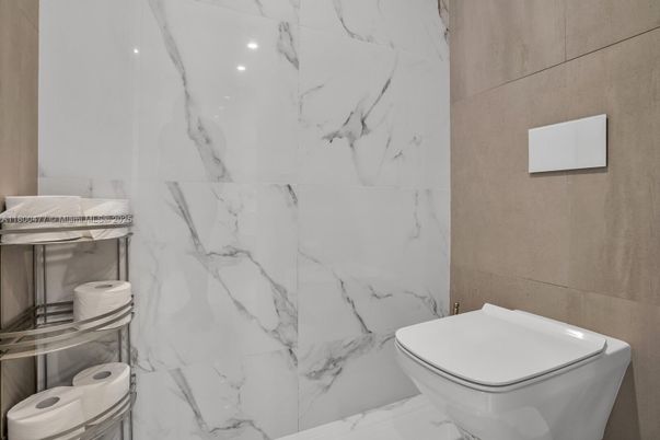 Bathroom, Interior, Marble, Marble Walls