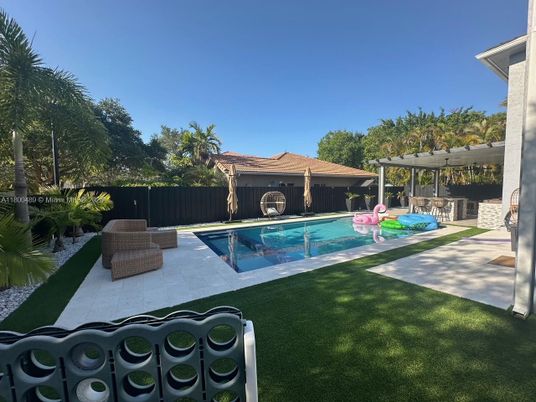 Backyard, Exterior, Pool