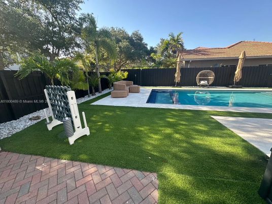 Backyard, Exterior, Pool