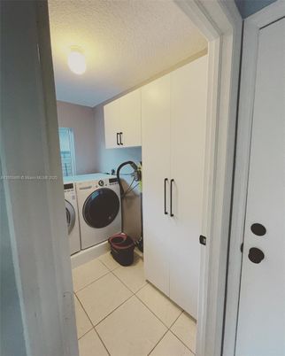Interior, Washer