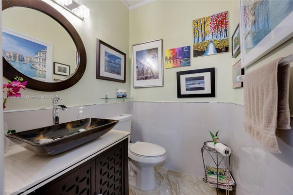 Bathroom, Interior