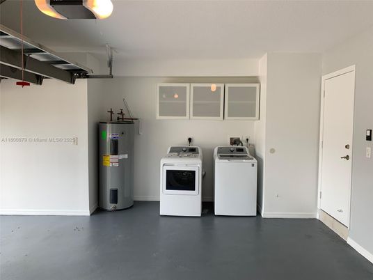 Interior, Washer