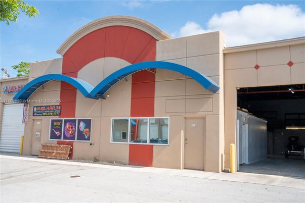 Exterior, Playground