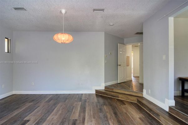 Empty room, Interior, Pendant Lights, Wood Texture Flooring