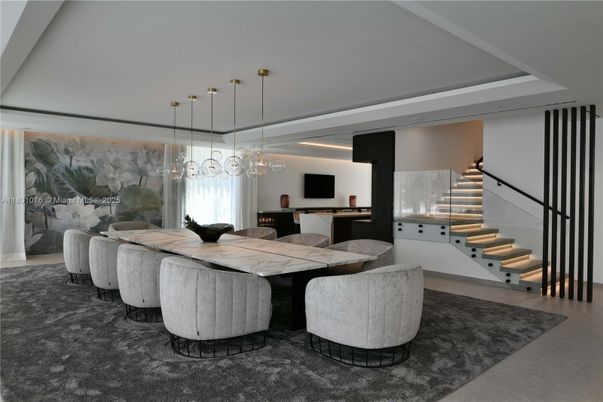 Dining room, Interior, Pendant Lights
