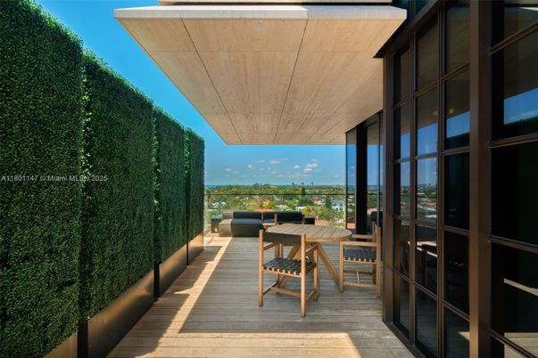 Exterior, Wood Texture Flooring