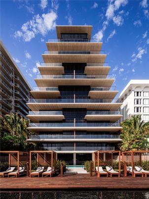 Exterior, Facade, Condo Building