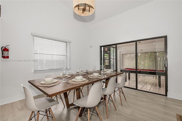 Dining room, Interior, Wood Texture Flooring
