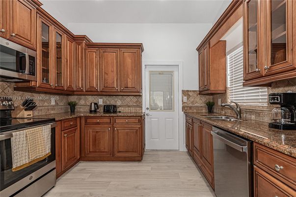 Interior, Kitchen, Stainless Steel Appliances, Wood Texture Flooring