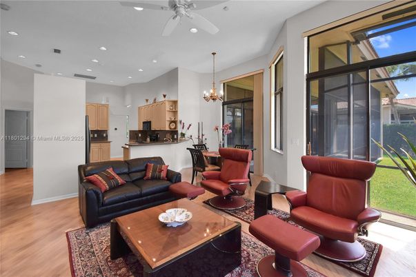 Chandelier, Dining room, Interior, Kitchen, Living room, Recessed Lighting, Wood Texture Flooring