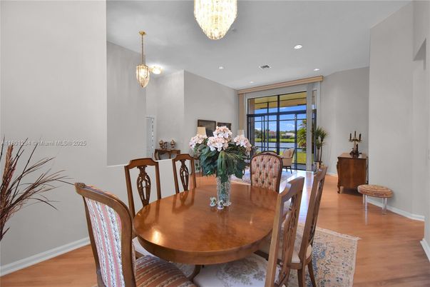 Chandelier, Dining room, Interior, Pendant Lights, Recessed Lighting, Wood Texture Flooring