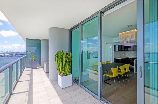 Chandelier, Interior, Kitchen, Water