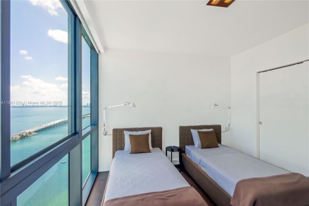 Bedroom, Interior, Water