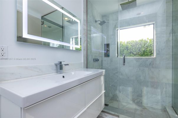 Bathroom, Glass Shower, Interior, Marble Walls