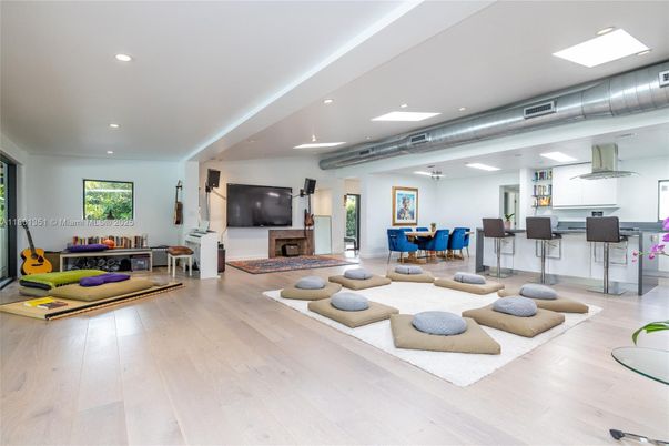 Fireplace, Interior, Kitchen, Living room, Recessed Lighting, Wood Texture Flooring
