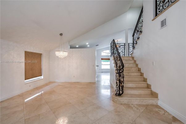 Chandelier, Empty room, Interior, Recessed Lighting