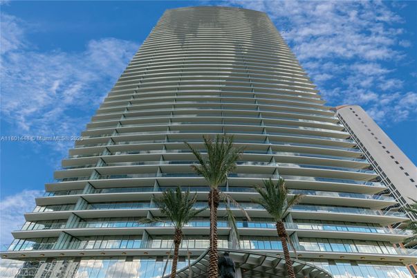 Exterior, Facade, Condo Building
