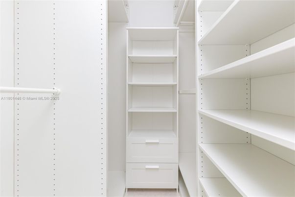 Interior, Walk-in Closets