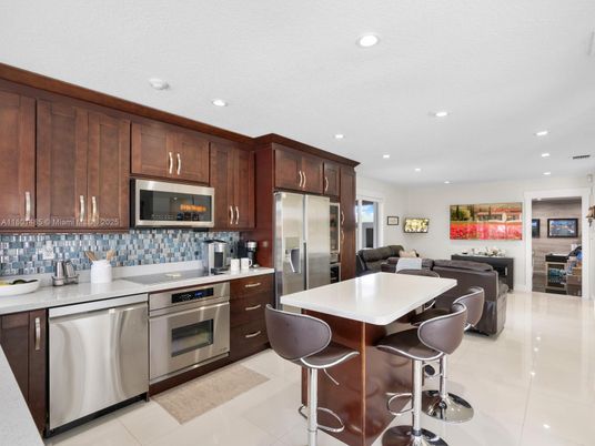 Interior, Kitchen, Living room, Recessed Lighting, Stainless Steel Appliances