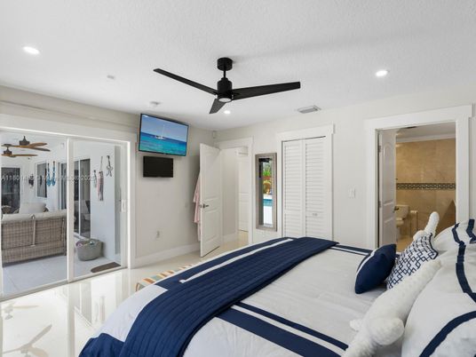 Bedroom, Interior, Recessed Lighting